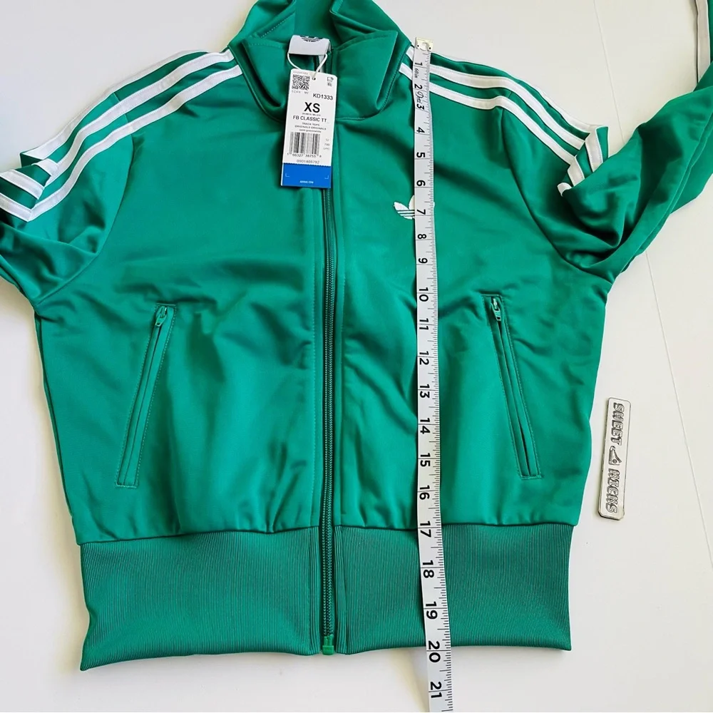 Adidas Originals Women's Green Track Jacket with White Stripes - Picture 5 of 5